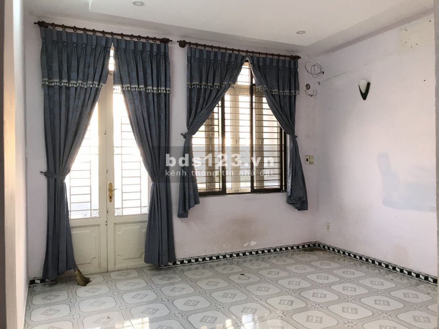 Nhà cho thuê nguyên căn mặt tiền đường số 20 phù hợp để ở hoặc mở văn phòng