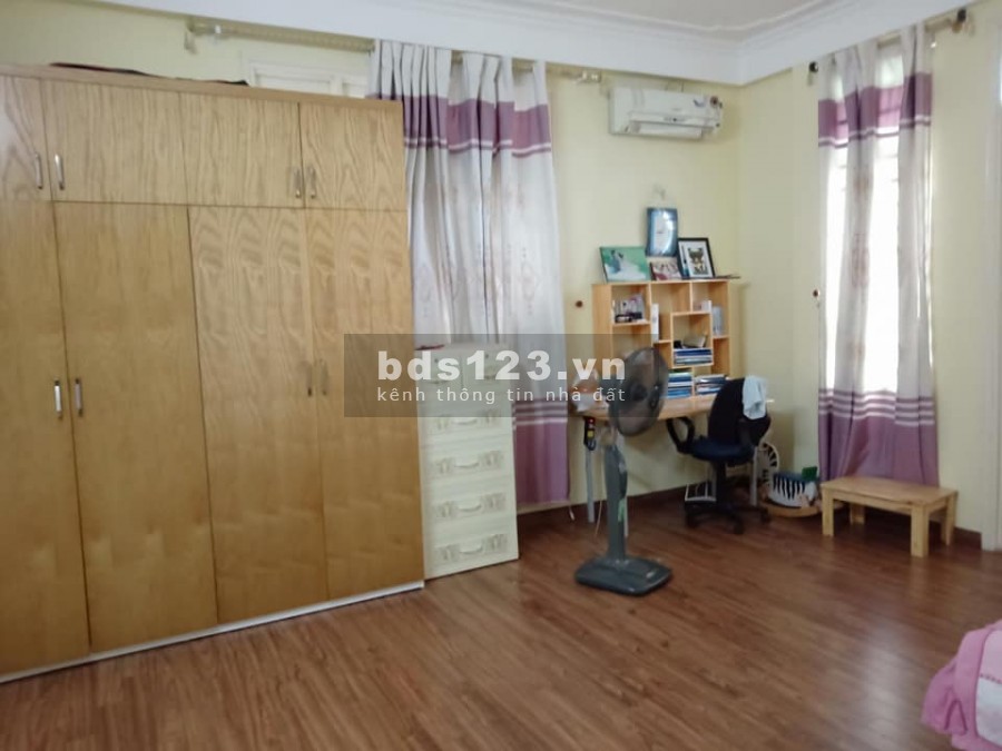 Bán nhà mặt phố Trần Phú - Hà Đông, diện tích 50m2, vị trí đẹp nhất phố, kinh doanh đỉnh chỉ 10 tỷ