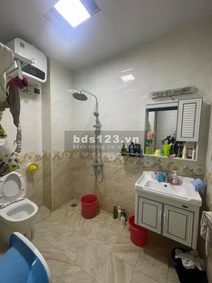 Mặt phố Nam Ngư, Hoàn Kiếm, 75mx5T, ô chờ TM, KD đỉnh, 29 tỷ 0989191397