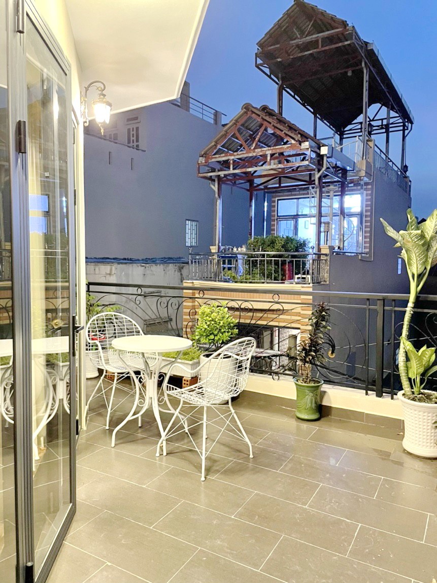 Nhà đẹp, full nội thất hẻm xe hơi đường Nguyễn Duy Phường 9 Quận 8