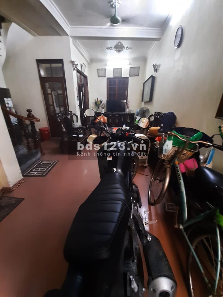 Giá tốt!!! Bán nhà phân lô Gara 7 chỗ, 2 mặt tiền Lạc Trung, Hai Bà Trưng 5,5m giá 6,3 tỷ