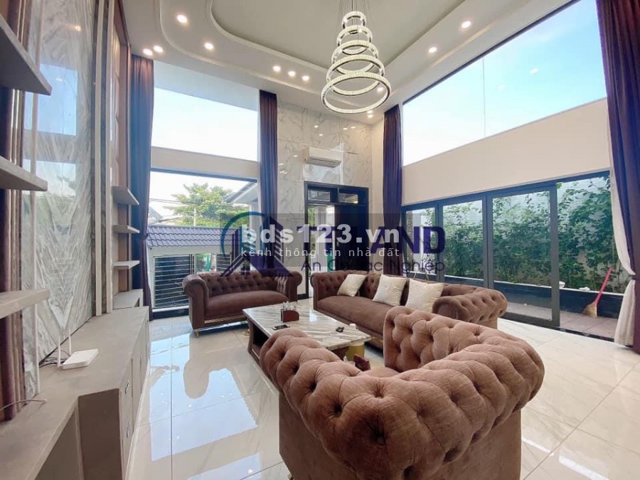Siêu phẩm biệt thự thiết kế khu Vip Huỳnh Thị Đồng, mặt tiền 20m