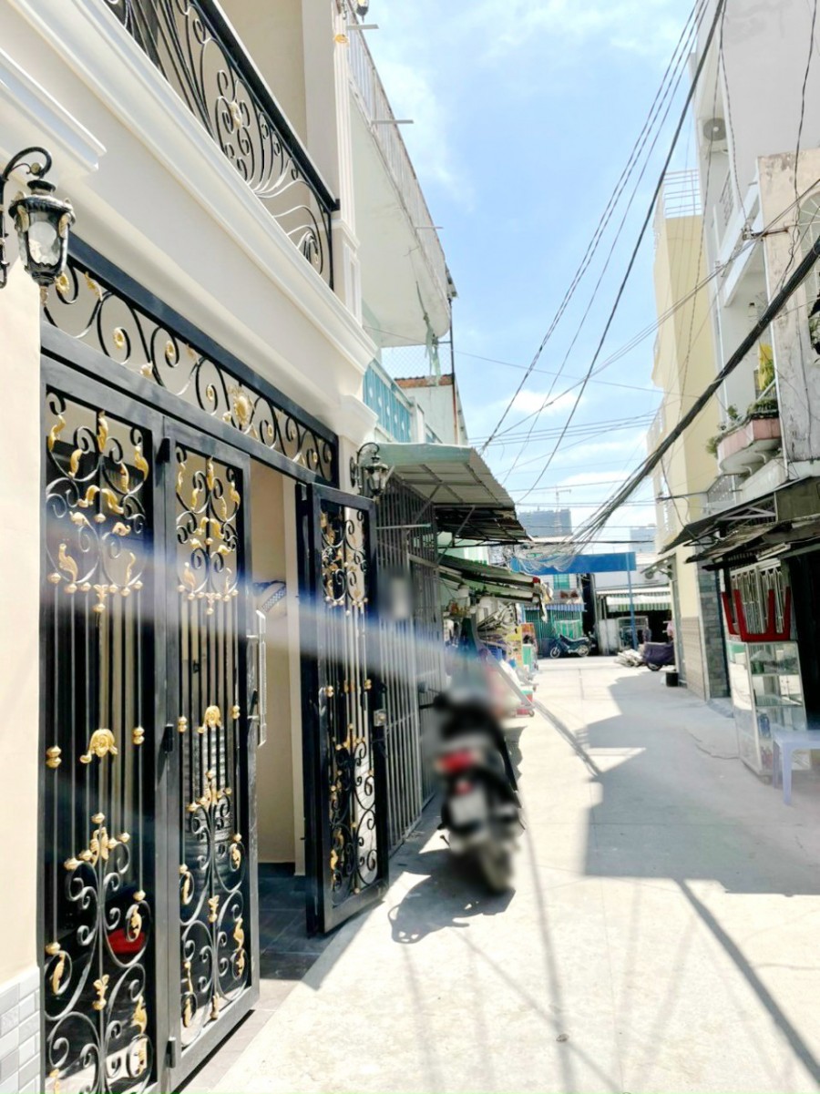 Nhà đẹp, full nội thất hẻm xe hơi đường Nguyễn Duy Phường 9 Quận 8