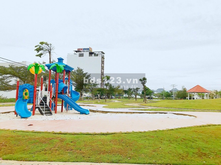 Con nợ cắm sổ cần bán lô đất Ngũ Hành Sơn, giá quá tốt đường 7m5