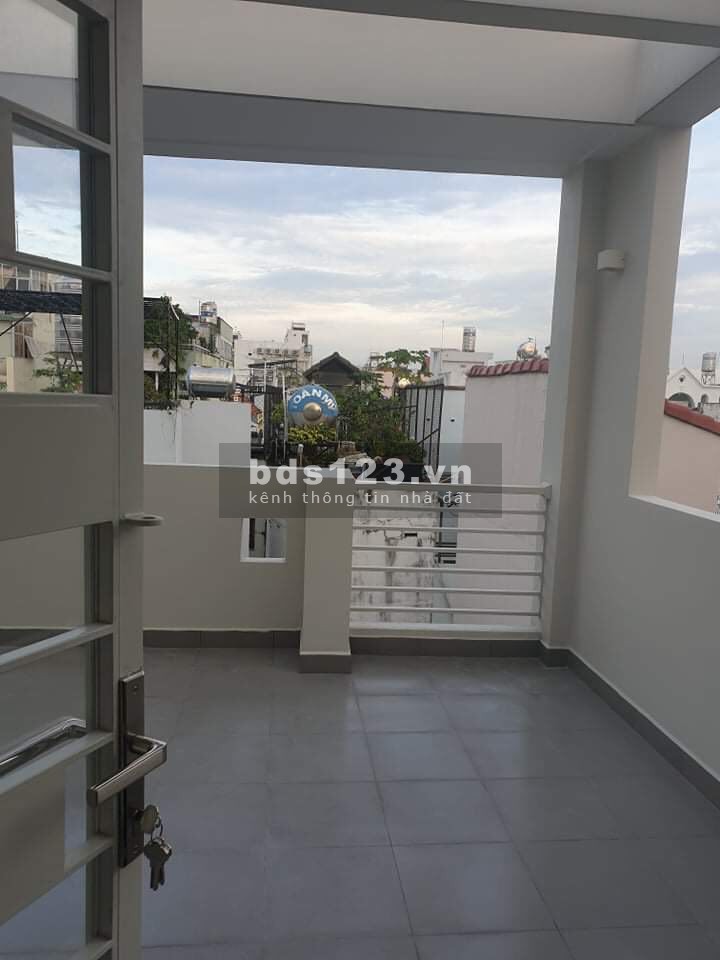 Nguyễn Thượng Hiền dt 40m2 hẻm xe hơi 7.4 tỷ phường 5 Quận Bình Thạnh