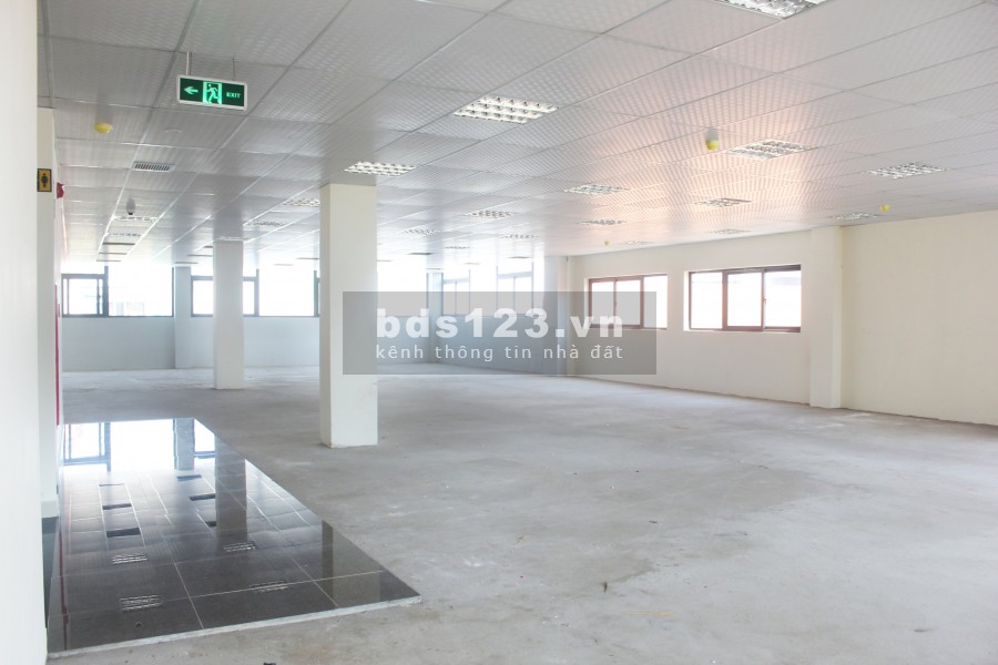 Văn phòng mới Ung Văn Khiêm diện tích từ 138-500m2, tiện ích đầy đủ
