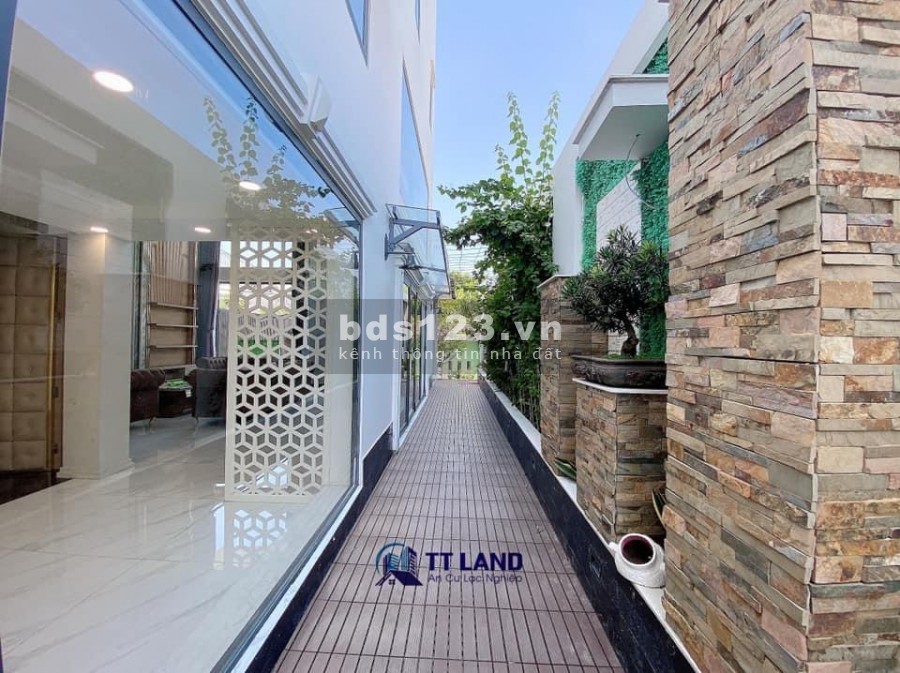 Siêu phẩm biệt thự thiết kế khu Vip Huỳnh Thị Đồng, mặt tiền 20m