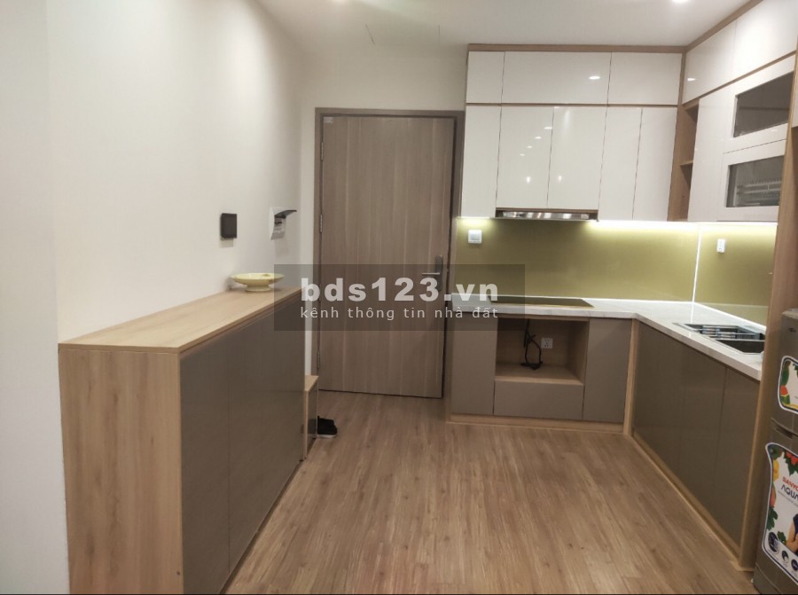 Cho thuê căn hộ Vinhomes Smartcity 2PN + Full đồ nội thất, điện tử view bể bơi