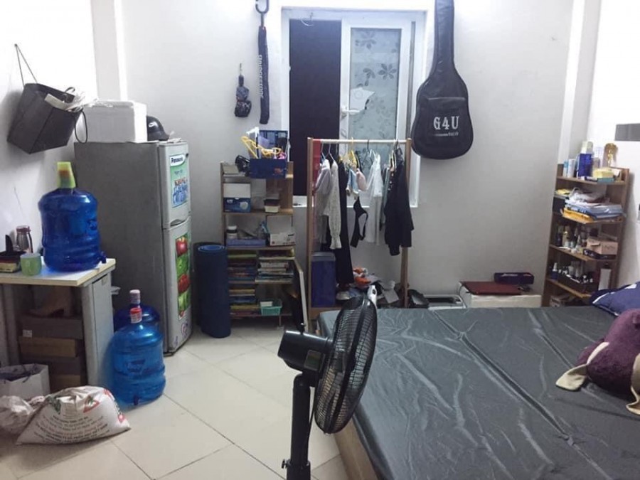 Tôn Đức Thắng 5 tầng đúc, 3 phòng ngủ, giá 3 tỷ, ngõ thông, kinh doanh, 30 ra mặt phố