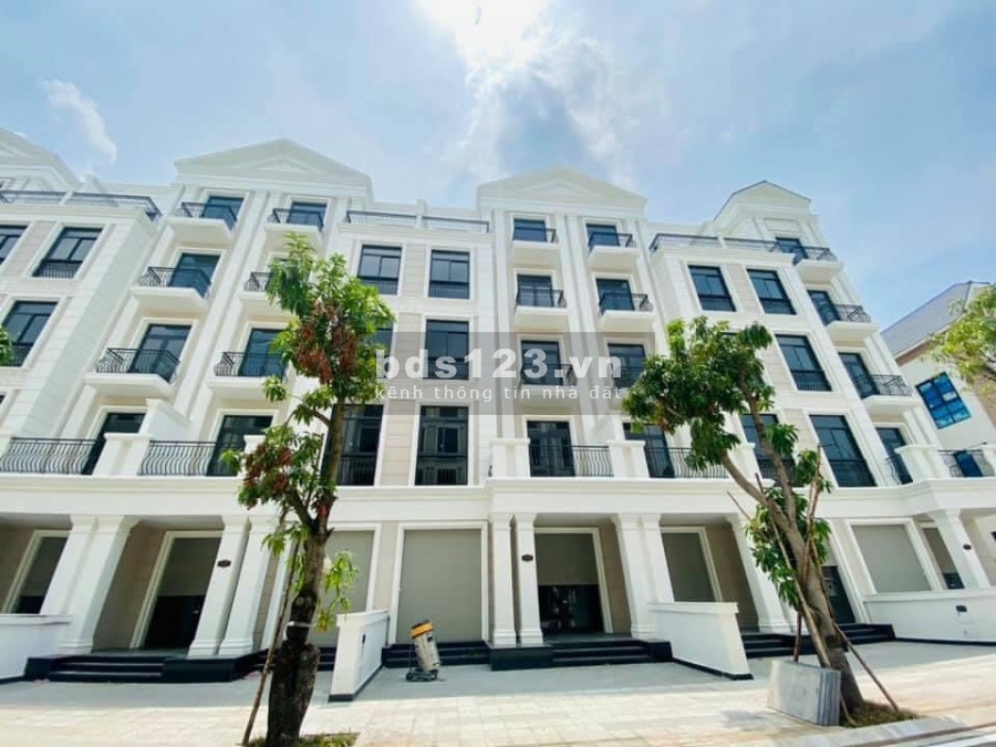 Những viên kim cương nhà phố-biệt thự cuối cùng của Vinhomes Grand Park Quận 9 Lh: 0908696486