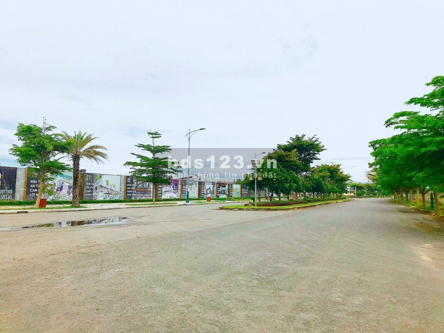 Con nợ cắm sổ cần bán lô đất Ngũ Hành Sơn, giá quá tốt đường 7m5