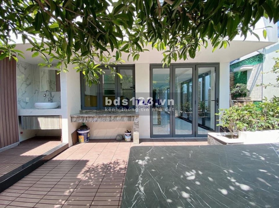 Siêu phẩm biệt thự thiết kế khu Vip Huỳnh Thị Đồng, mặt tiền 20m