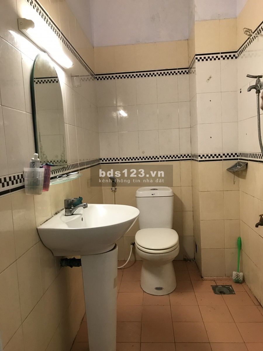 Nhà cho thuê nguyên căn mặt tiền đường số 20 phù hợp để ở hoặc mở văn phòng