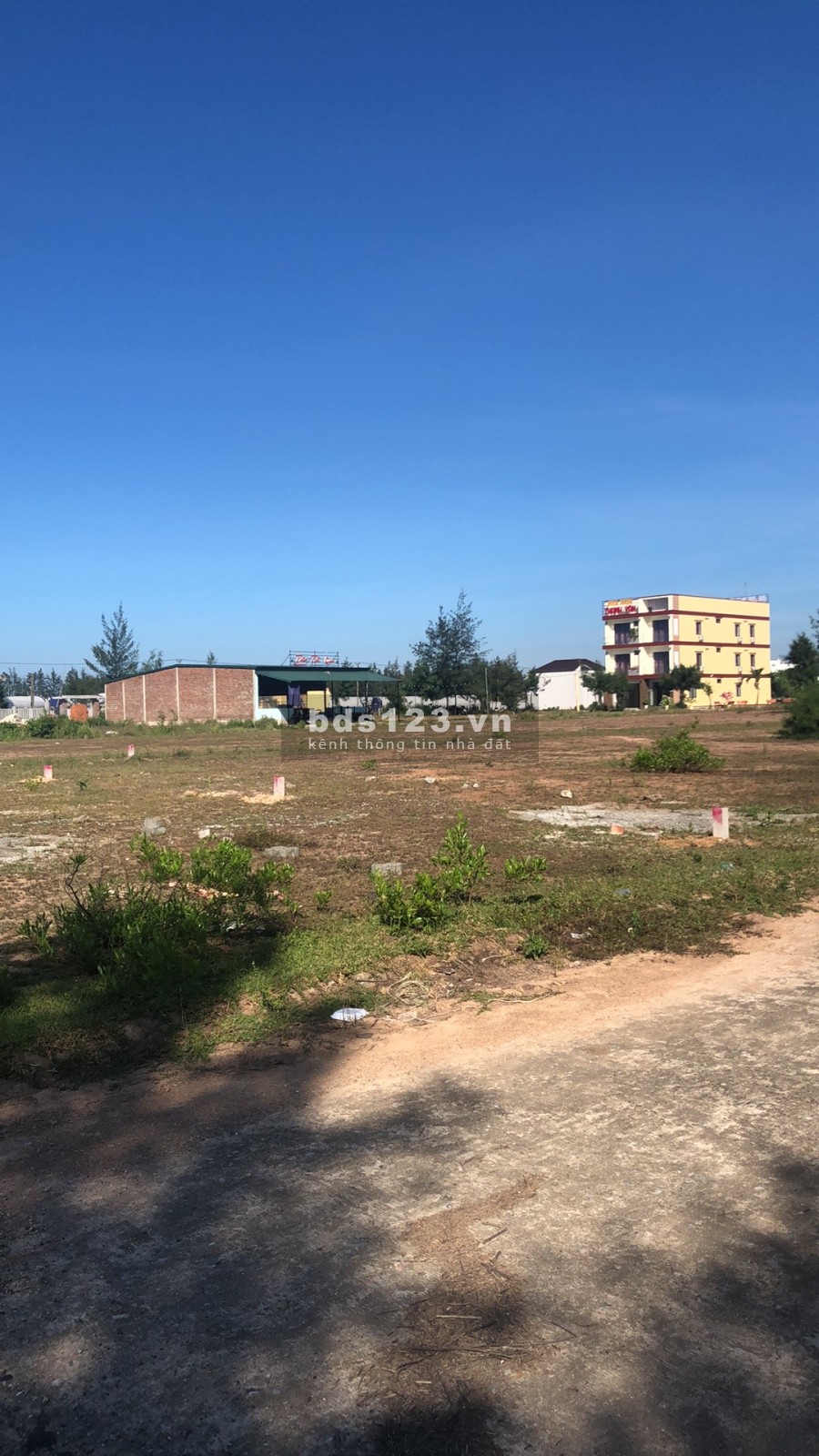 Đất biển Gio Hải, Gio Linh, Quảng Trị, góc 3 mặt tiền đường lớn, tiện di chuyển
