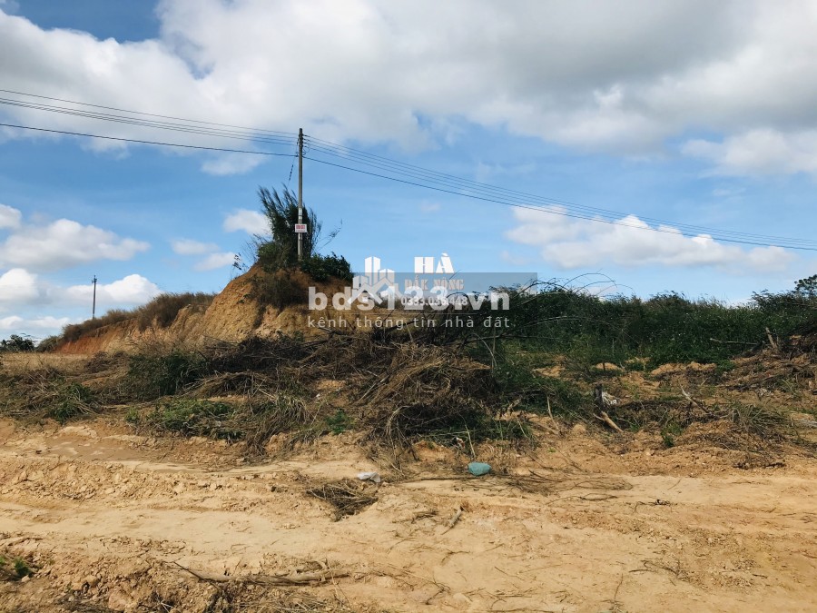 Lô 80m + 94m đất mặt tiền Quốc lộ 14 gần trạm thu phí BOT Đắk Gằn, Đắk Mil, Đắk Nông