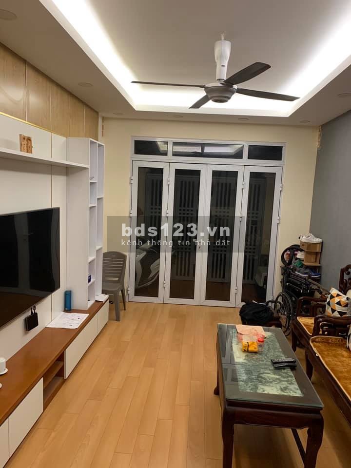 Nhà Đống Đa, Tây Sơn, dt 45m2, 5 tầng, 2 mặt thoáng, 15m ra ô tô, bãi ô tô ngay gần, giá 6.8 tỷ