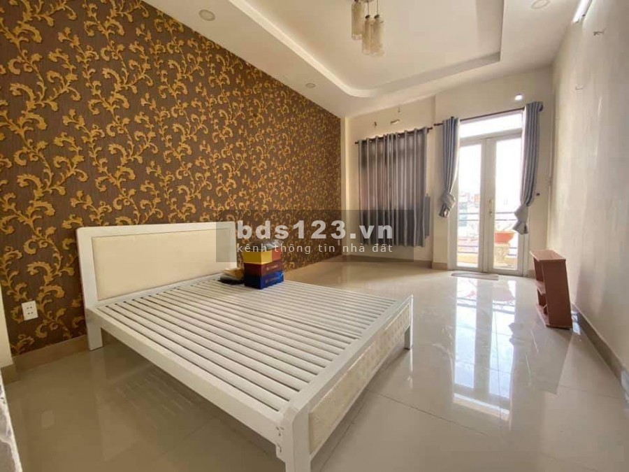 Bán nhà Mới Đẹp 4 Tầng BTCT Ngang Khủng 6m, Hẻm xe hơi Bà Hạt thông Lý Thái Tổ