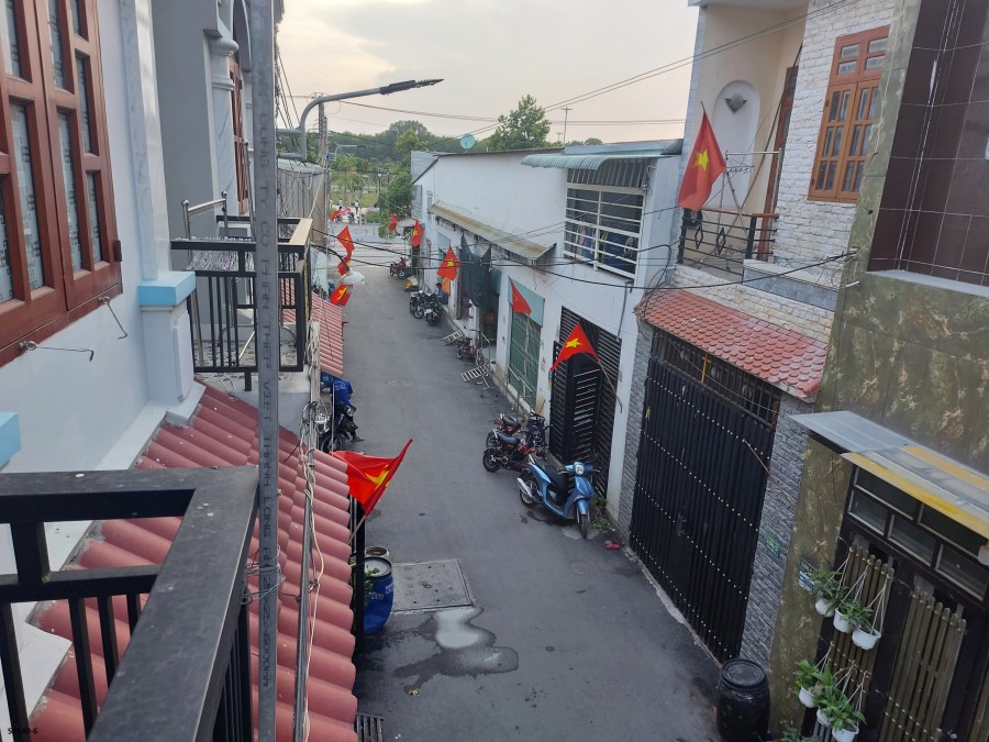 Nhà 1 trệt 1 lầu, Thuận An Hoà, huyện Thuận An, giá 2ty350, lh 0703255446