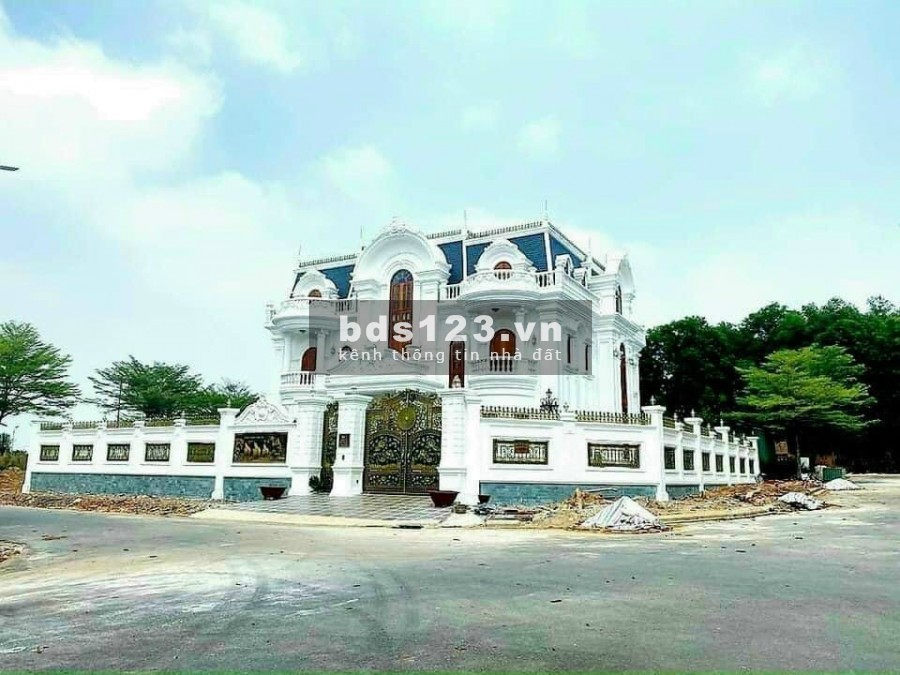Bán đất biệt thự trong sân Golf Long Thành Biên Hòa New City, giá 20 triệu/m2