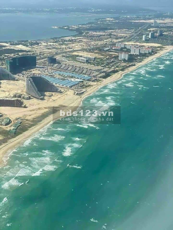 Bán nhanh nền Khách sạn 7 tầng mặt tiền đường Nguyễn Tất Thành Golden Bay 602. Ký trực tiếp CĐT