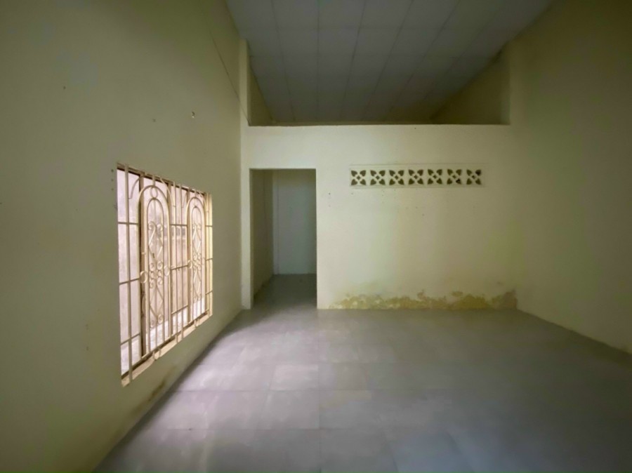 Bán nhà mặt tiền hẻm xe hơi 1627/8 Huỳnh Tấn Phát, Phú Mỹ, Quận 7.