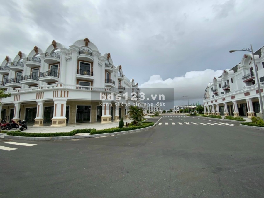 Cần bán gấp căn shophouse Phú Cường P40 nhánh Phan Thị Ràng
