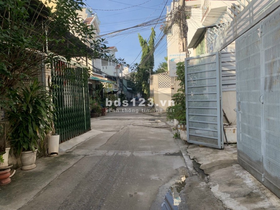 Bán nhà 1 trệt 2 lầu đường số 4 Hiệp Bình Chánh 64m2 gần chợ Bình Triệu TP.Thủ Đức