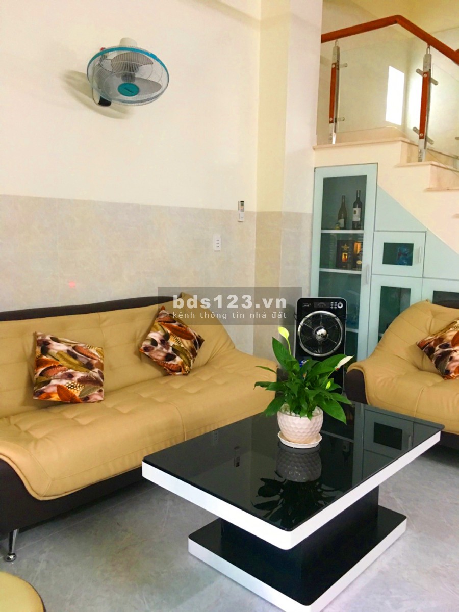 Bán nhà HXT Phạm Văn Chiêu, p8, Gò Vấp, diện tích 84m2, 3 tầng