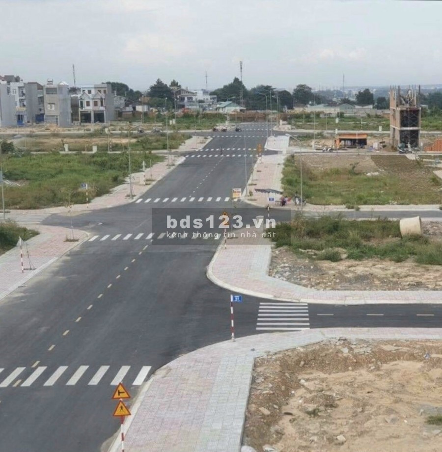 Đất giá rẻ công nhân cũng có thể Sở Hữu, gần trung tâm Bến Cát Bình Dương