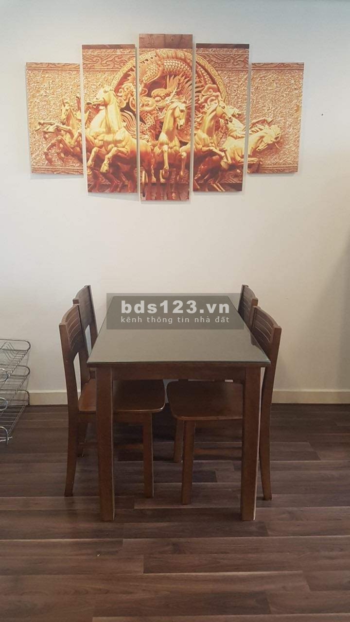 Cho thuê chung cư Ban cơ yếu Lê Văn Lương 2 phòng ngủ 68m2 full đồ 11 triệu. Lh 0377983070