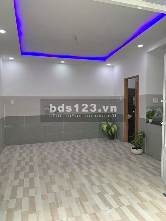 NHÀ PHỐ TUYỆT ĐẸP 3 LẦU HẺM 350 HUỲNH TẤN PHÁT, PHƯỜNG BÌNH THUẬN, QUẬN 7