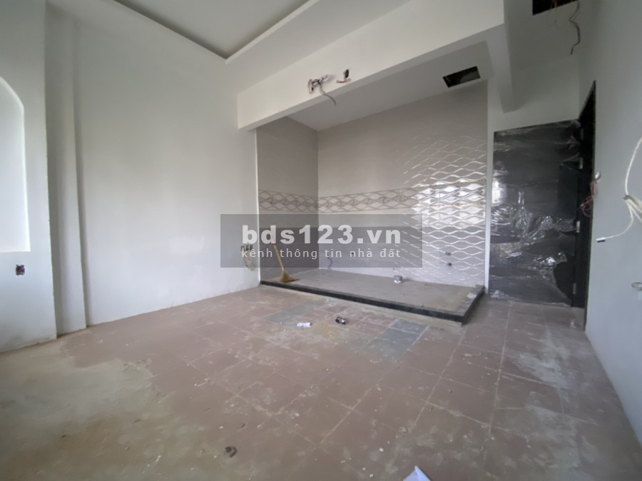 Cho thuê nhà Mặt tiền đường Trần Quang Khải P.Tân Định Q1