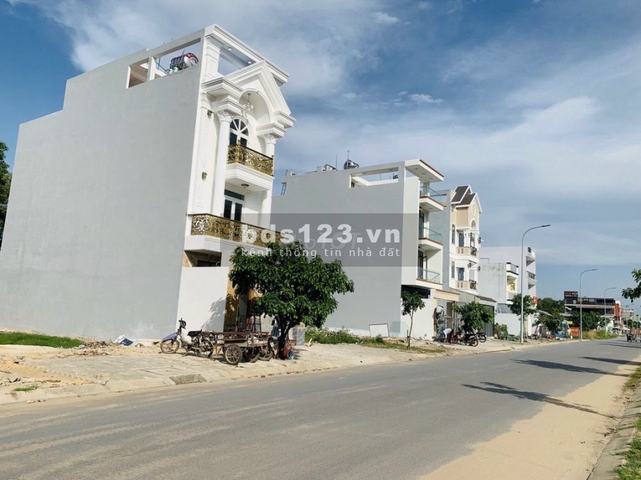Sang gấp 2 nền liền kề khu Tên Lửa 160m2 mặt tiền 16m ngay Trường Tiểu Học