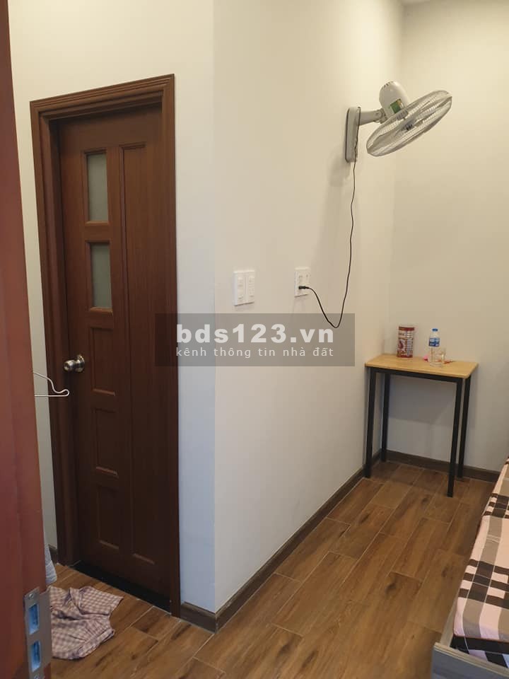 Bán Nhà Phố Đường Hoàng Hoa Thám Trung Tâm Quận Bình Thạnh. DT: 45m2. LH: 0932155399.