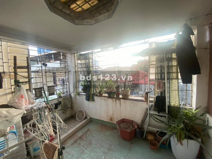 Bán nhà Hào Nam đất vàng Đống Đa đẳng cấp giàu sang dt 40m2 5 tầng, giá 4.8 tỷ