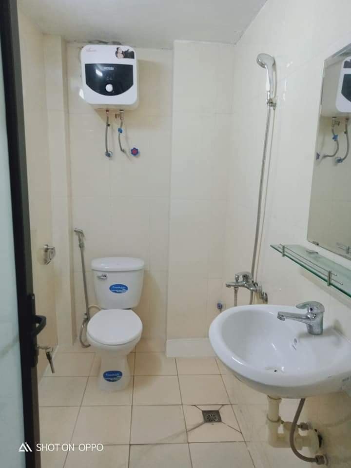 Bán nhà Láng Hạ dt 50m2, 4 tầng, mt 4m, ngõ ba gác đua, giá hơn 4 tỷ, lh 0987565852