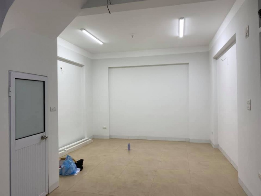 Bán Nhà Khu DV Xa La Hà Đông kinh doanh Vp, phân lô vỉa hè dt 50m2, 5 tầng giá 6.9 tỷ.