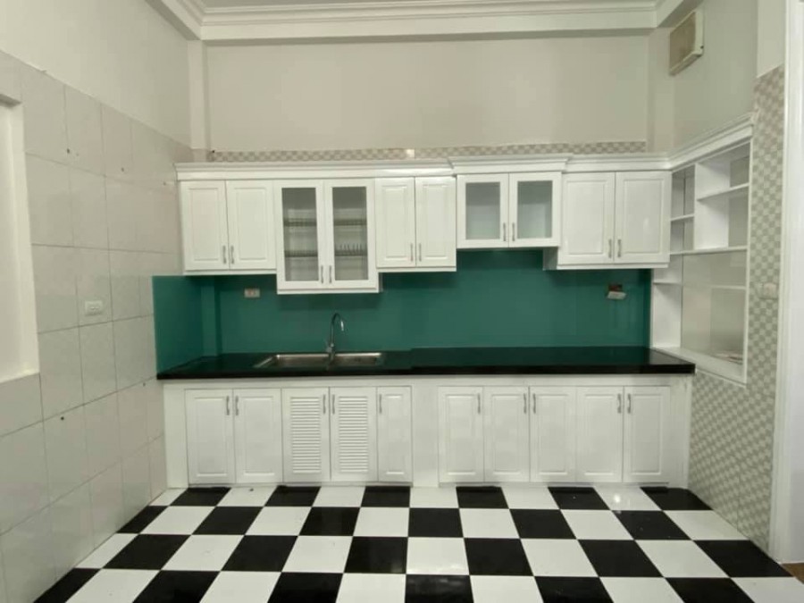 Bán Nhà Khu DV Xa La Hà Đông kinh doanh Vp, phân lô vỉa hè dt 50m2, 5 tầng giá 6.9 tỷ.