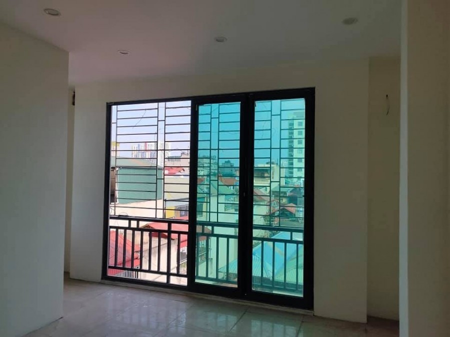 Cần bán Nhà Nguyễn Xiển, thuận tiện kinh doanh, ô tô tránh, nhỉnh 5 tỷ