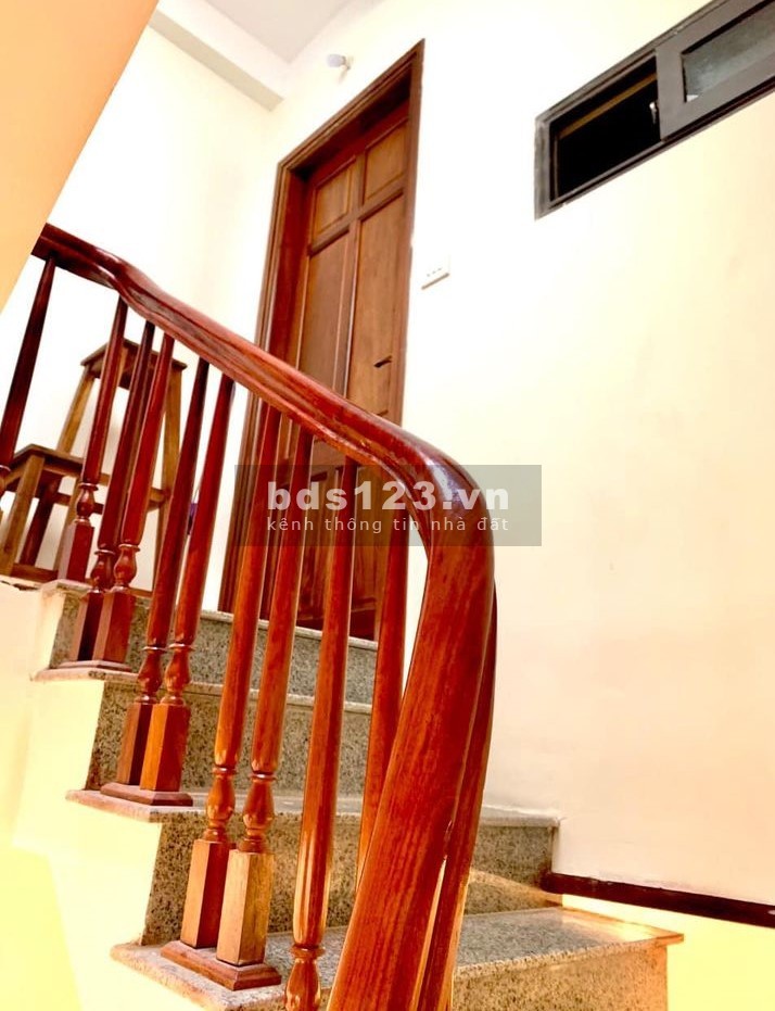 Siêu mới siêu đẹp, phân lô Phúc Lợi, ô tô tránh, ngõ thông 32 x 5 tầng, giá chỉ 1,9 tỷ