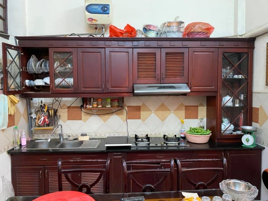 Hoàng Cầu phân lô vip, 2 mặt thoáng, đường rộng trực thăng đáp, KD tốt chủ cần bán gấp.