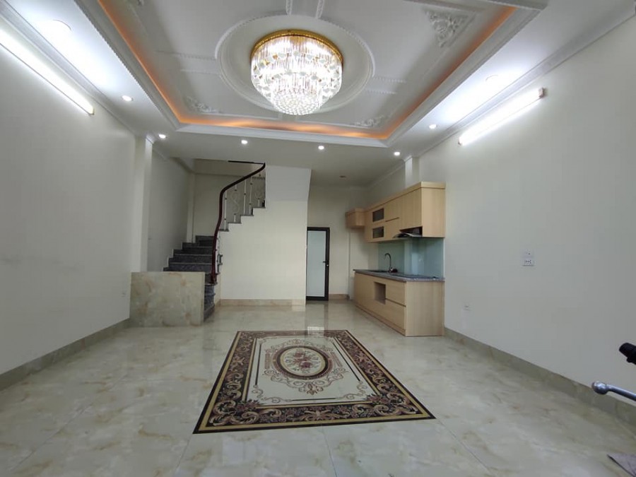 Nhà lò đúc 3 thoáng, gần phố cổ 49M2 x5T x 5m MT giá chỉ 3 tỷ 8