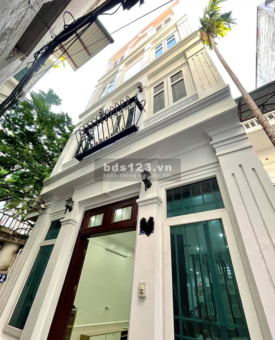 Bán nhà Đông Tác, nhà xây mới, dt 52m2, 4 tầng, mt 4.4m, giá 5.85 tỷ
