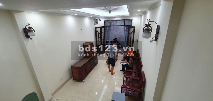 Bán nhà siêu phẩm, ô tô, Thanh Xuân, 4 tầng diện tích 40m2, mt 4m, giá 4.0 tỷ