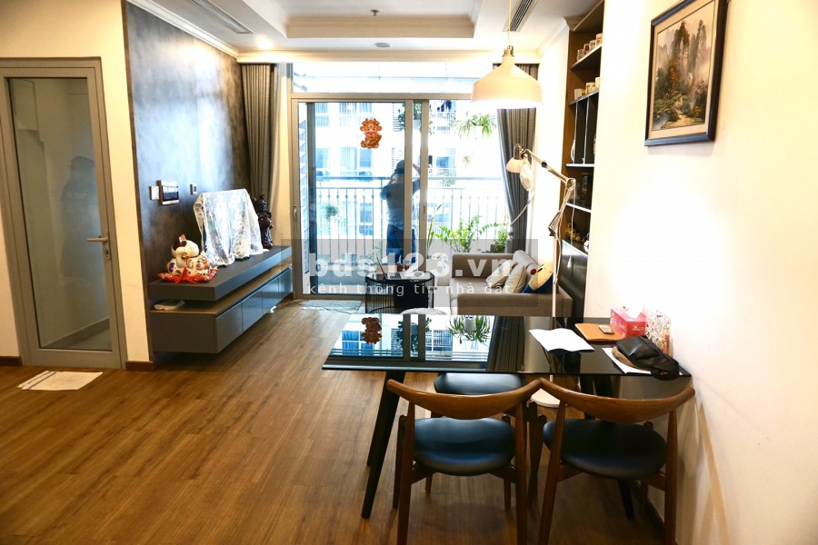 Cho thuê 2PN decor đẹp, Vinhomes Landmark, giá 18.5 triệu còn…
