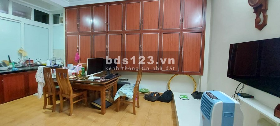 Bán nhà Kim Ngưu Hai Bà Trung dt 85m2, 4 tầng, mt 9m, ở hoặc đầu tư, giá 6 tỷ