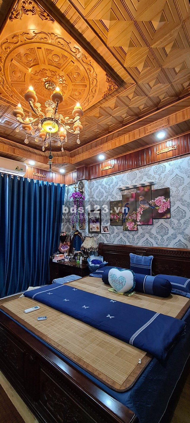 Cần bán gấp nhà phố Ngô Thị Nhậm, Hà Đông diện tích 45m2, xây 5 tầng, mt 4m giá chỉ 6.3 tỷ