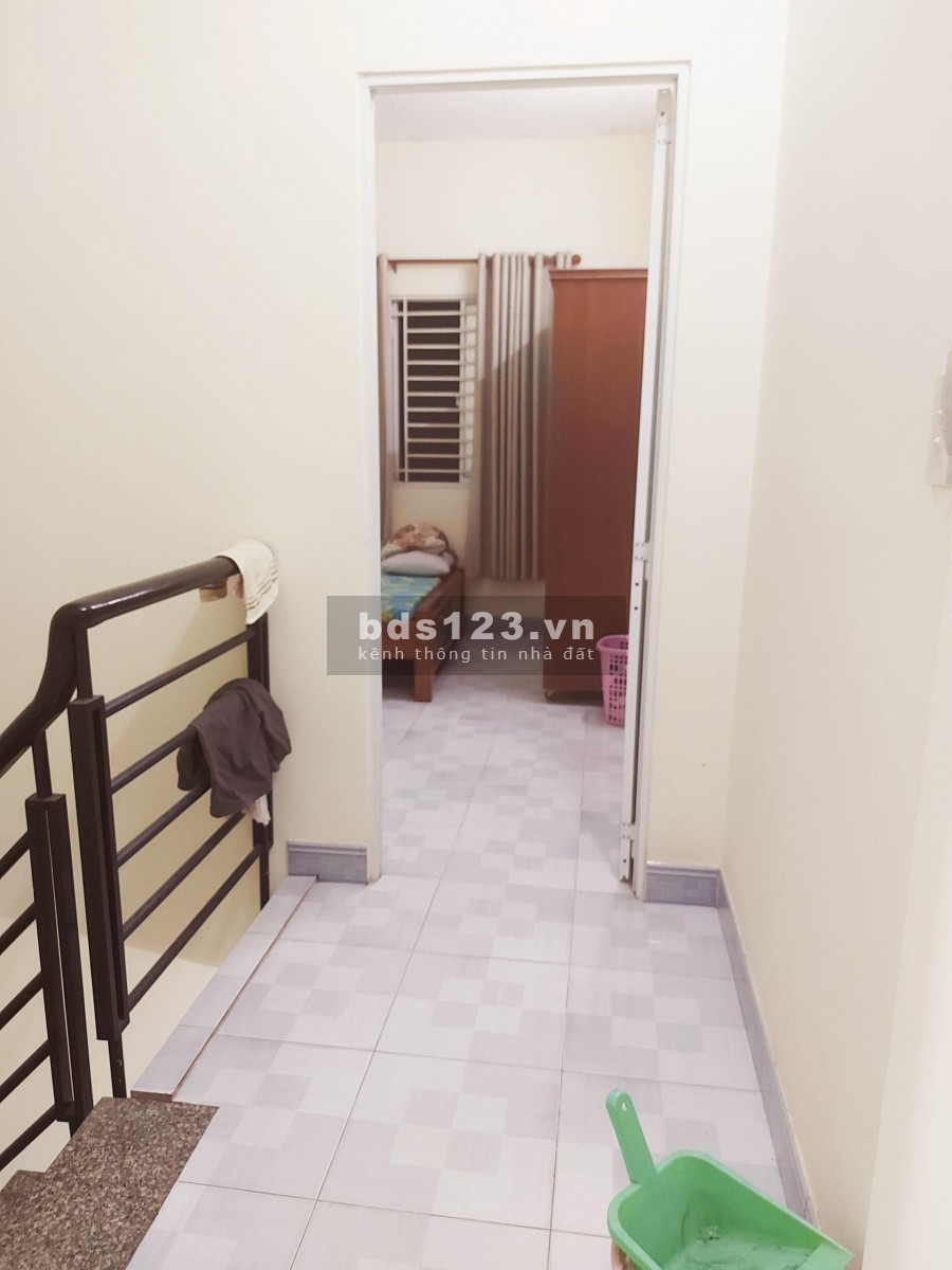 Bán nhà 3 tầng mới, hẻm ba gác thẳng đẹp, đường Đồng Đen, Tân Bình, giá chỉ 4.3 tỷ