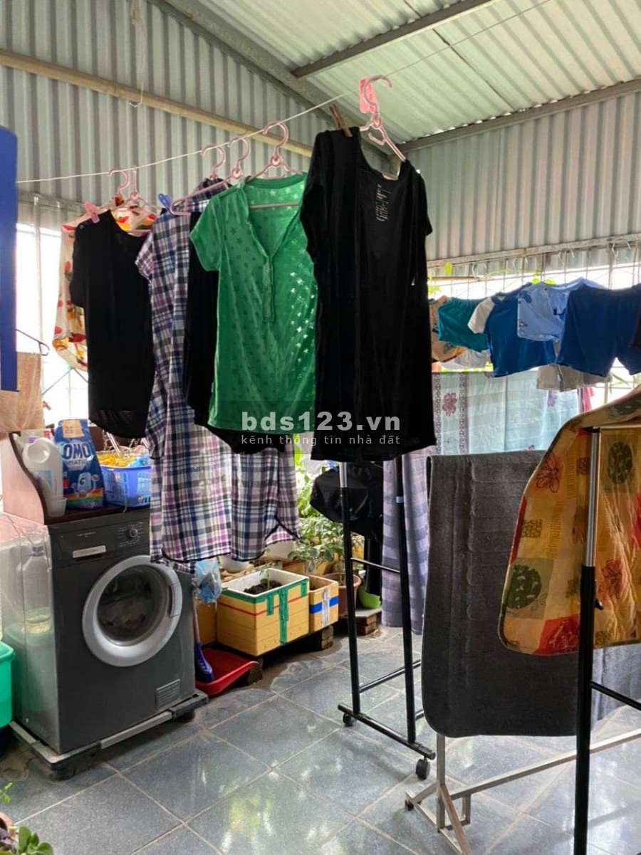 Cần bán nhà 5 tầng, Nguyễn Văn Cừ, căn góc gần phố ô tô kinh doanh tốt
