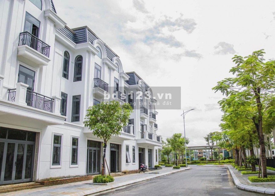 Đô Thị Cao Cấp Crown Villas Thái Nguyên, giá bán 32 triệu/m2, sổ đỏ lâu dài